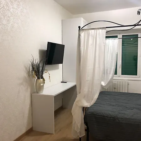 Dea Tiburtina Pensión 4*