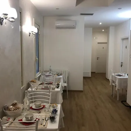 Dea Tiburtina 4*