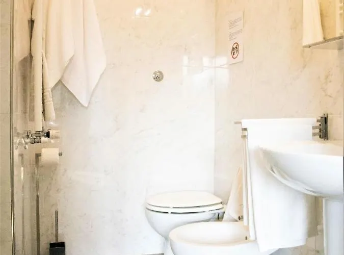 Gasthuis Dea Tiburtina 4*