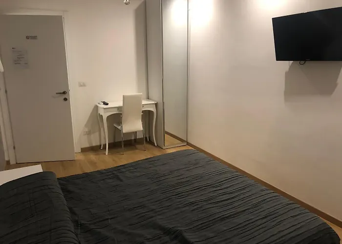 Dea Tiburtina Gasthuis 4*